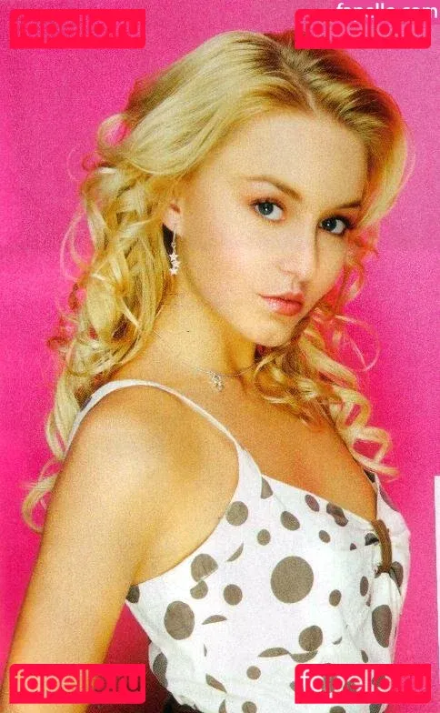 Angelique Boyer Onlyfans Photo Gallery 
