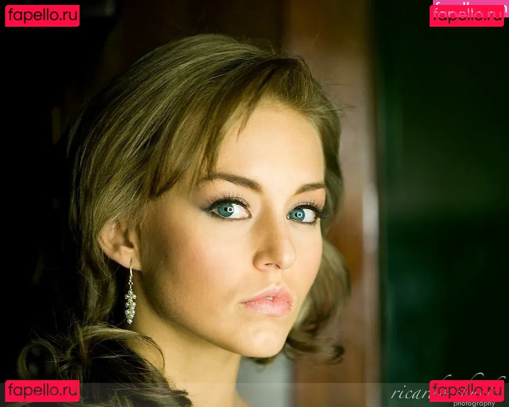 Angelique Boyer Onlyfans Photo Gallery 
