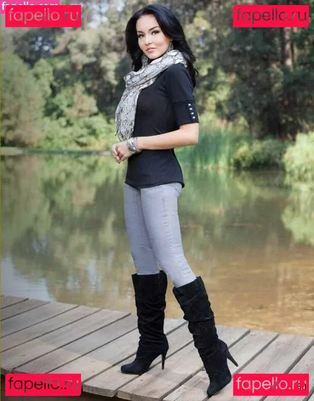 Angelique Boyer Onlyfans Photo Gallery 