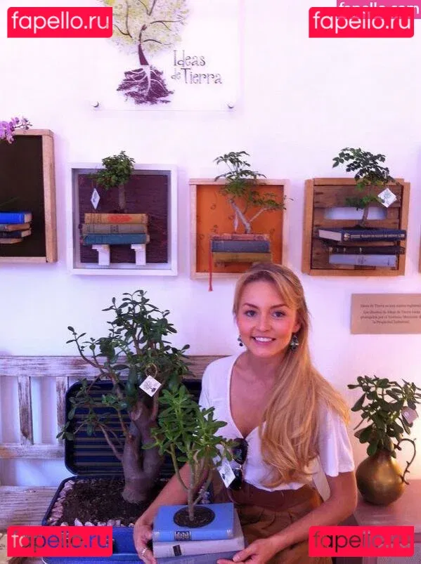 Angelique Boyer Onlyfans Photo Gallery 