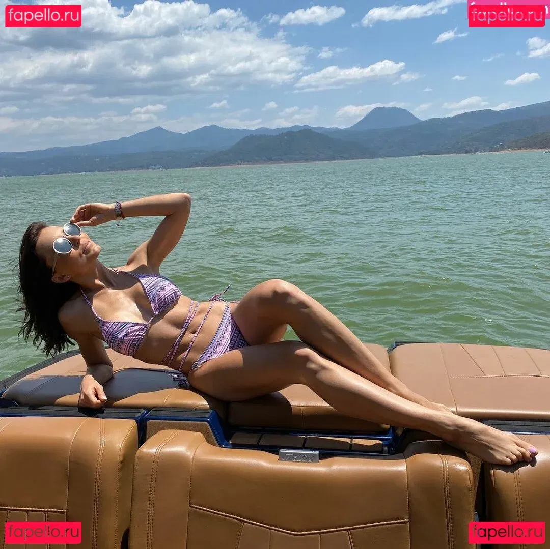 Angelique Boyer Onlyfans Photo Gallery 