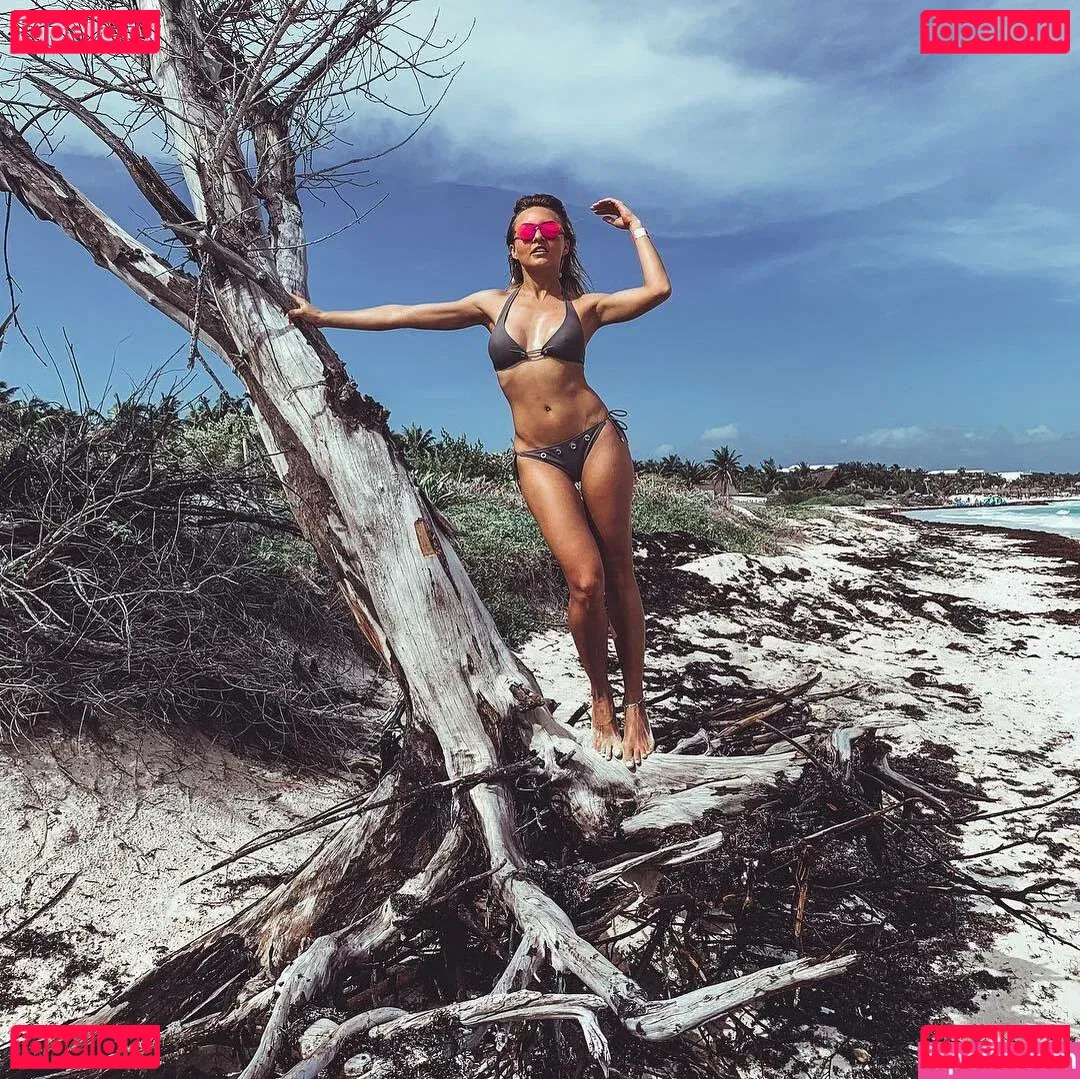 Angelique Boyer Onlyfans Photo Gallery 