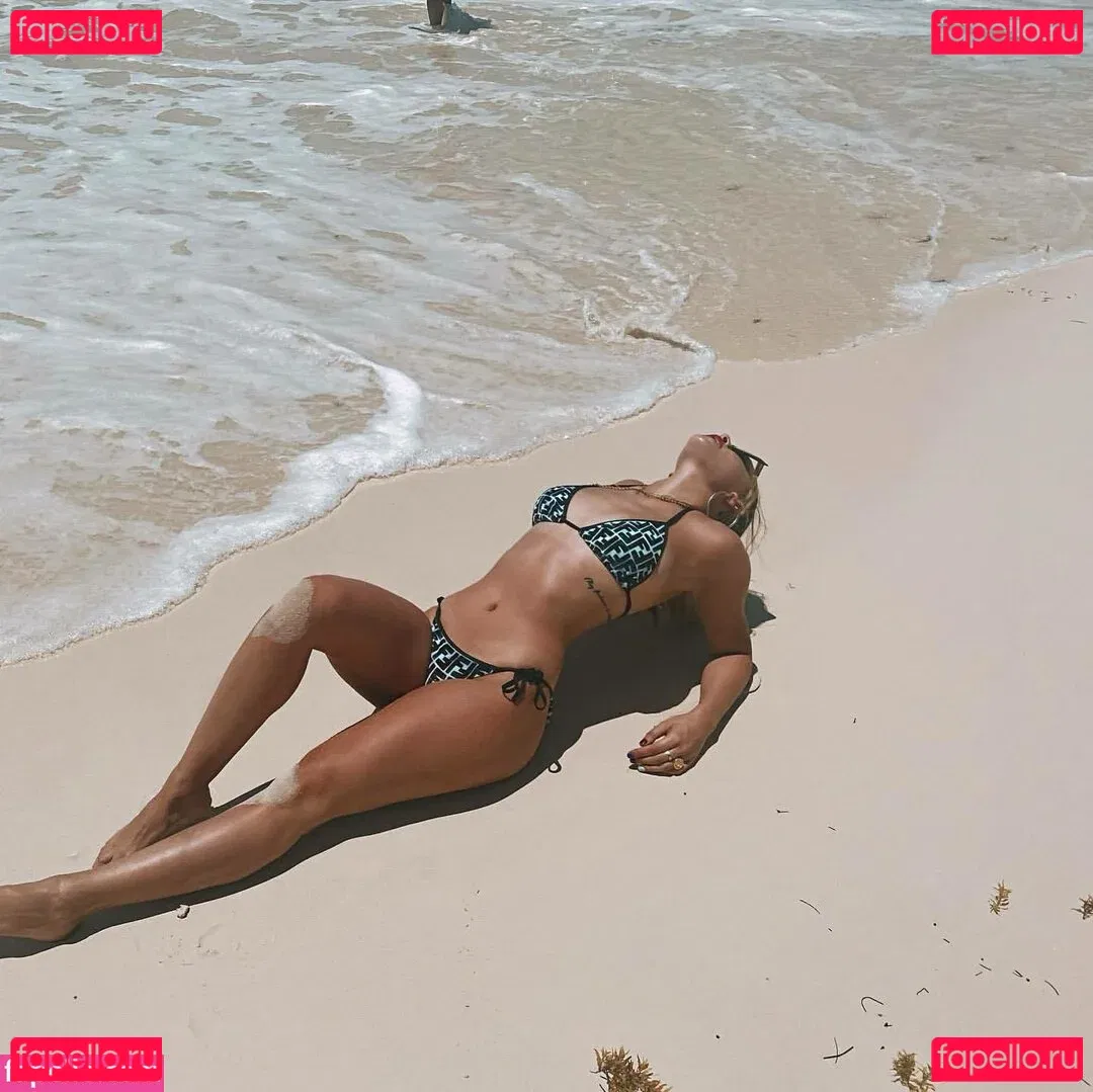 Angelique Boyer Onlyfans Photo Gallery 