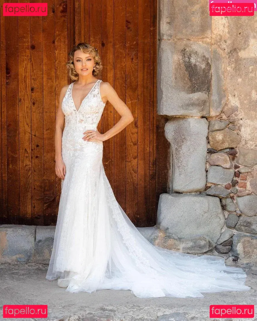 Angelique Boyer Onlyfans Photo Gallery 