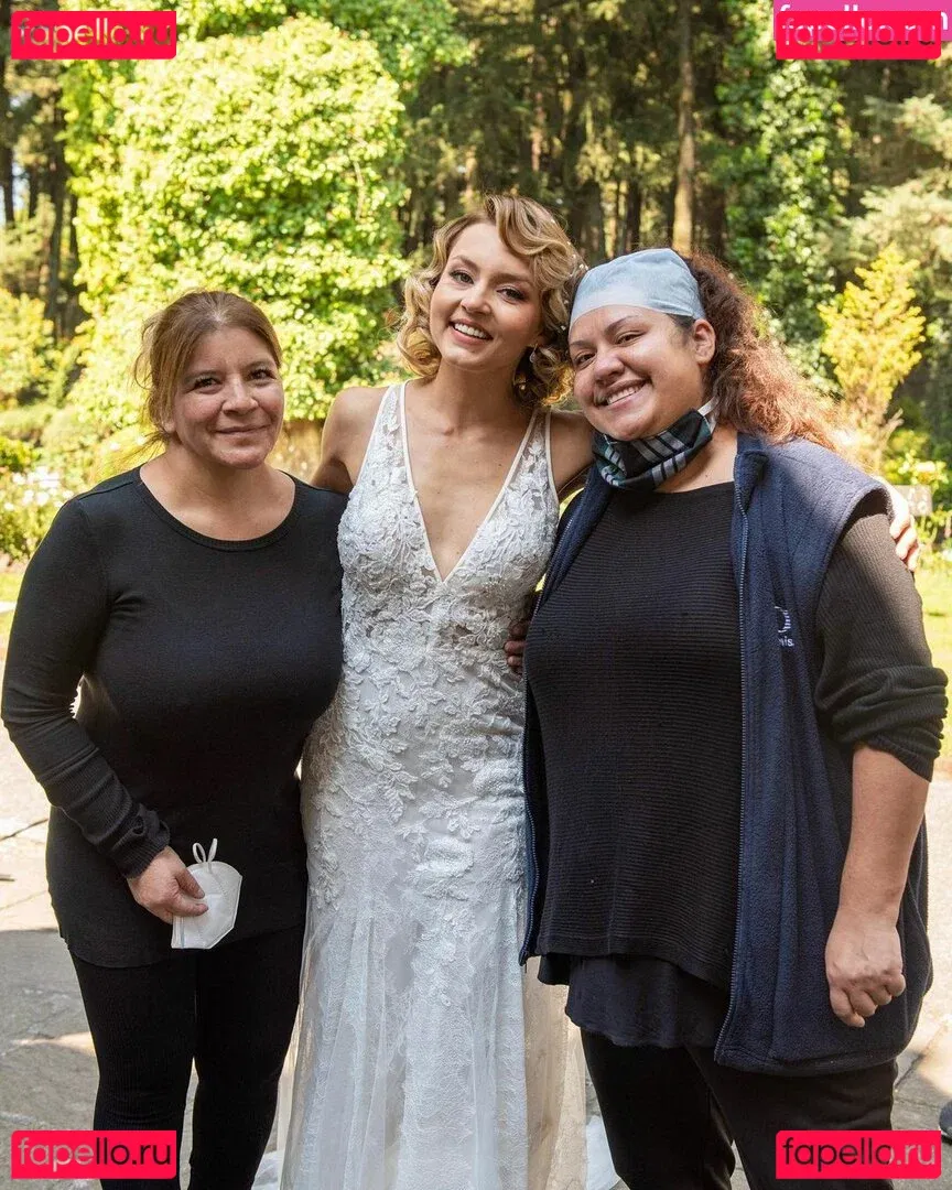 Angelique Boyer Onlyfans Photo Gallery 