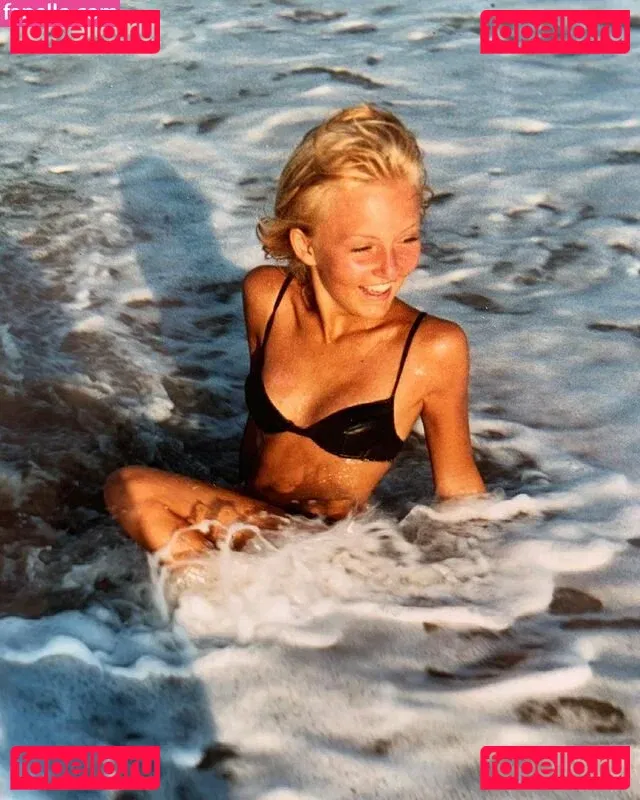 Angelique Boyer Onlyfans Photo Gallery 