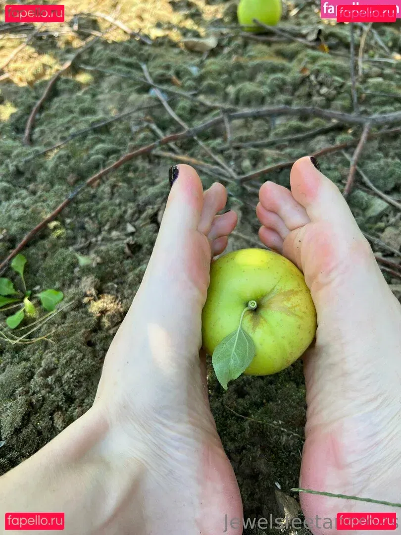 jewelsfeetandtoes Onlyfans Photo Gallery 