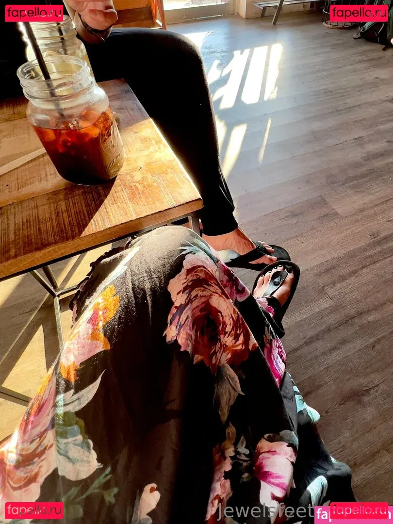 jewelsfeetandtoes Onlyfans Photo Gallery 