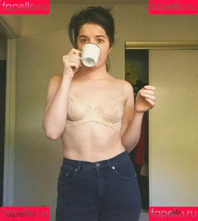 Slight Sounds ASMR Onlyfans Photo Gallery 