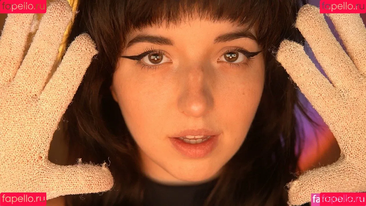 Slight Sounds ASMR Onlyfans Photo Gallery 