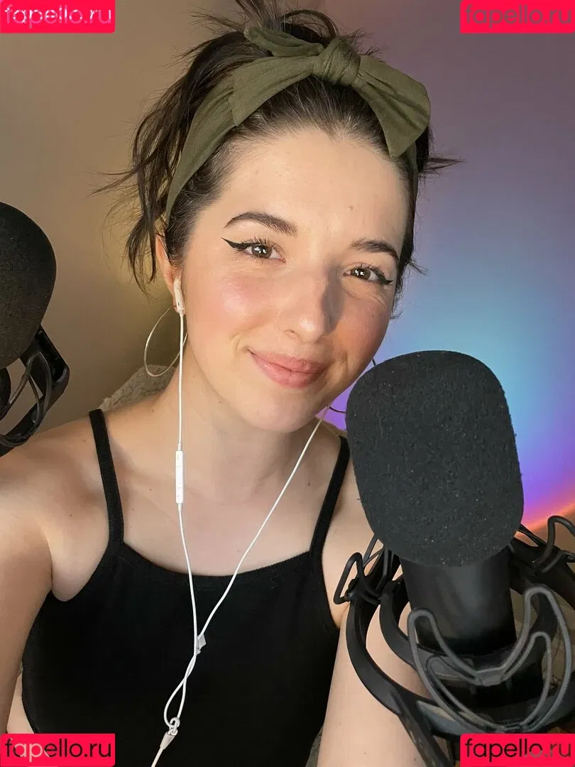 Slight Sounds ASMR Onlyfans Photo Gallery 