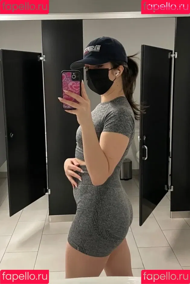 Slight Sounds ASMR Onlyfans Photo Gallery 