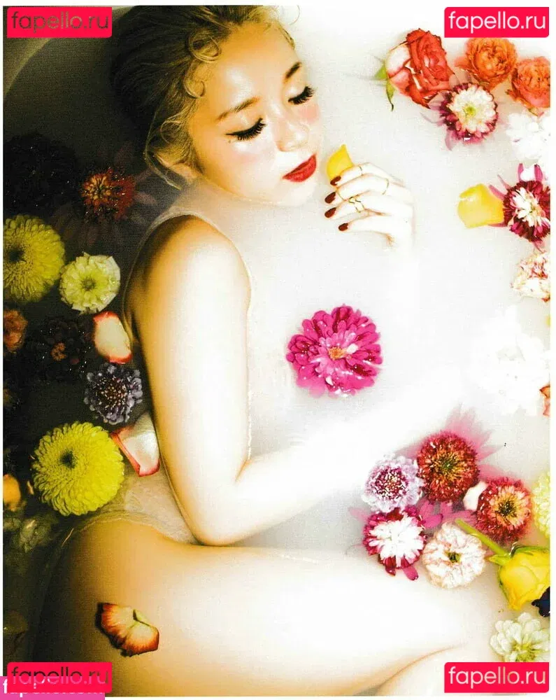 Mai Mizuhashi Onlyfans Photo Gallery 