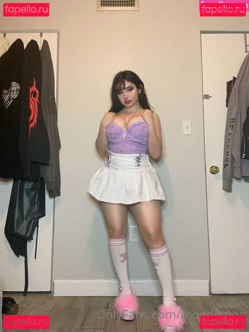 angelgutz Onlyfans Photo Gallery 