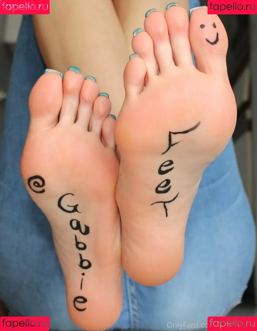 gabbiefeet Onlyfans Photo Gallery 