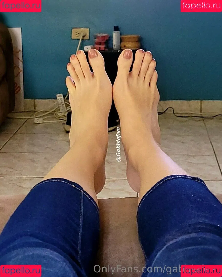 gabbiefeet Onlyfans Photo Gallery 