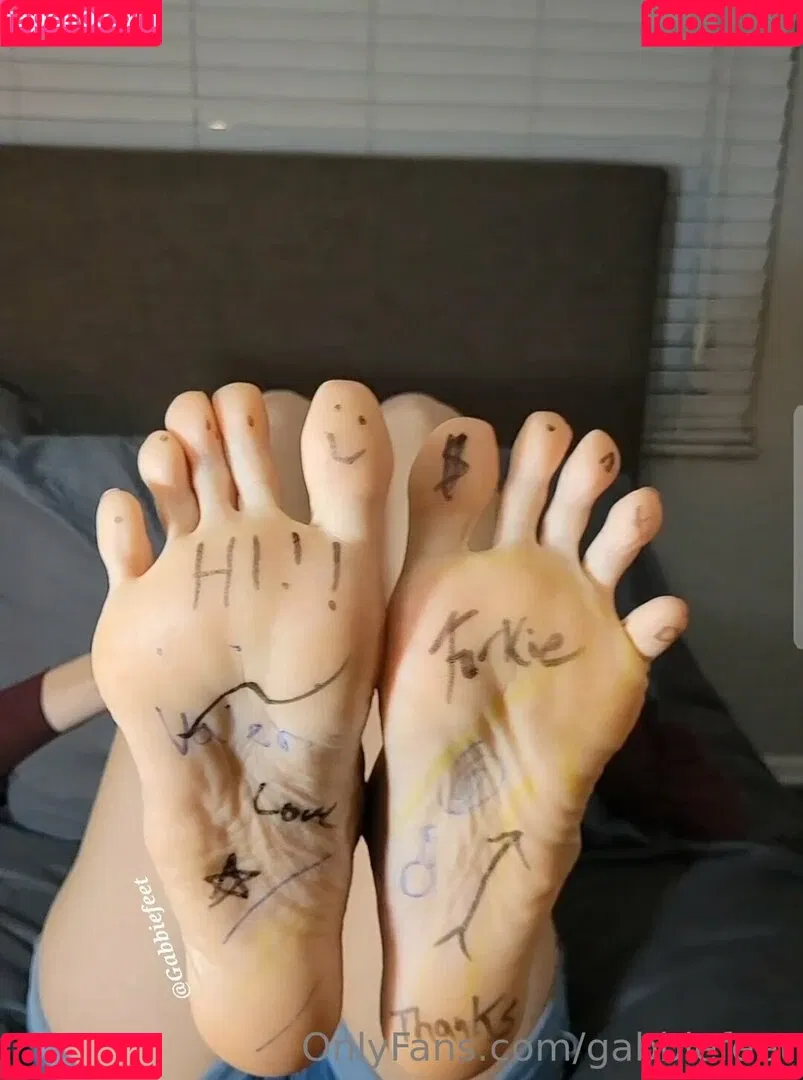 gabbiefeet Onlyfans Photo Gallery 