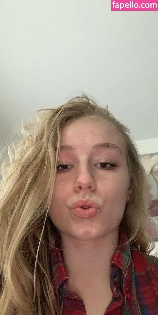 Hannah Woods Onlyfans Photo Gallery 