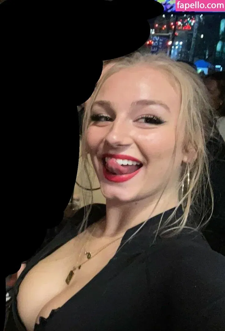 Hannah Woods Onlyfans Photo Gallery 