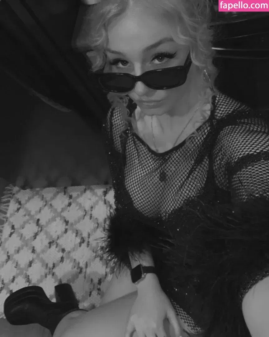 Hannah Woods Onlyfans Photo Gallery 