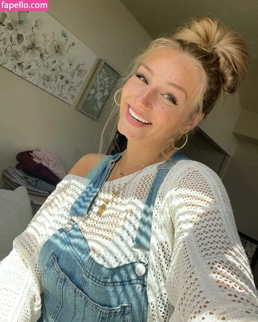 Hannah Woods Onlyfans Photo Gallery 