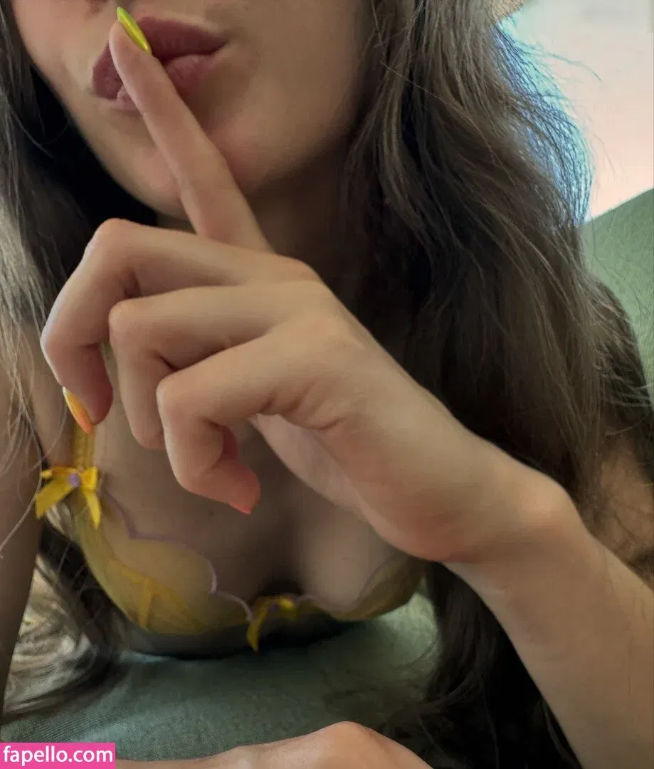 Hannah Woods Onlyfans Photo Gallery 