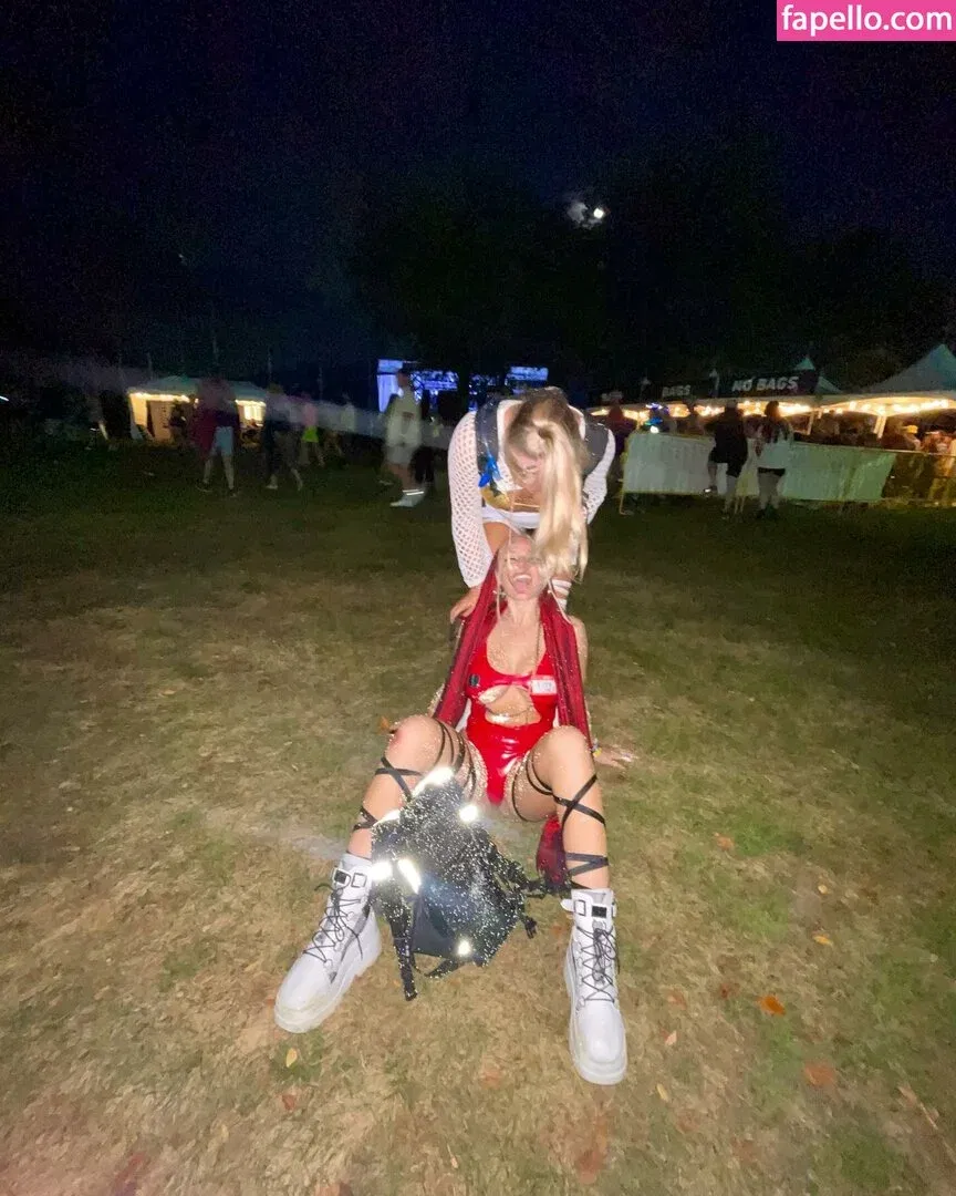 Hannah Woods Onlyfans Photo Gallery 