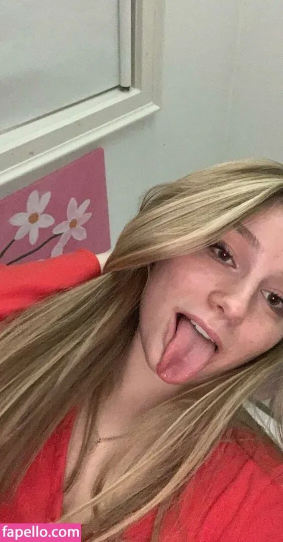 Hannah Woods Onlyfans Photo Gallery 