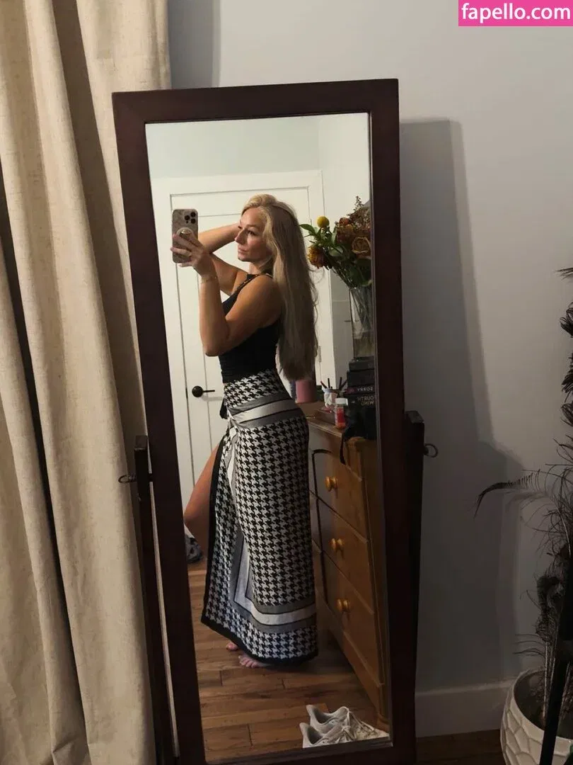 Hannah Woods Onlyfans Photo Gallery 