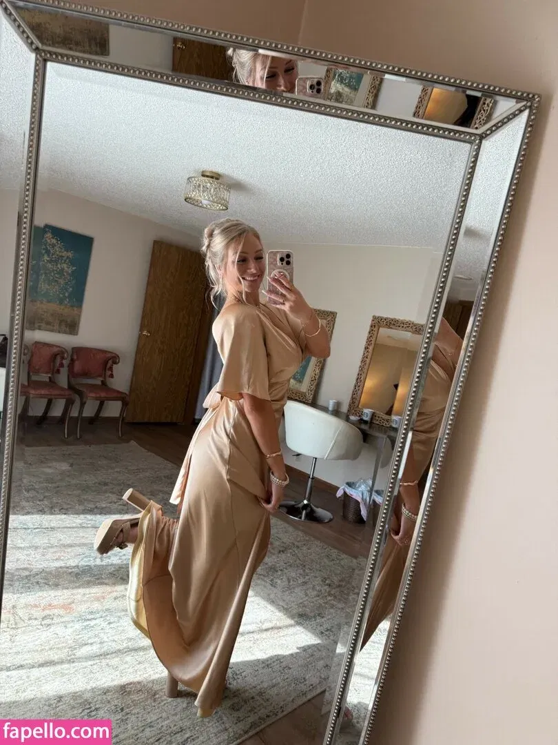 Hannah Woods Onlyfans Photo Gallery 