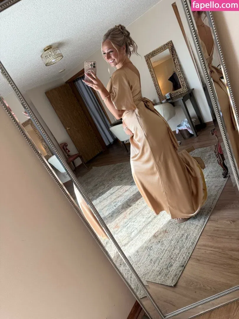 Hannah Woods Onlyfans Photo Gallery 