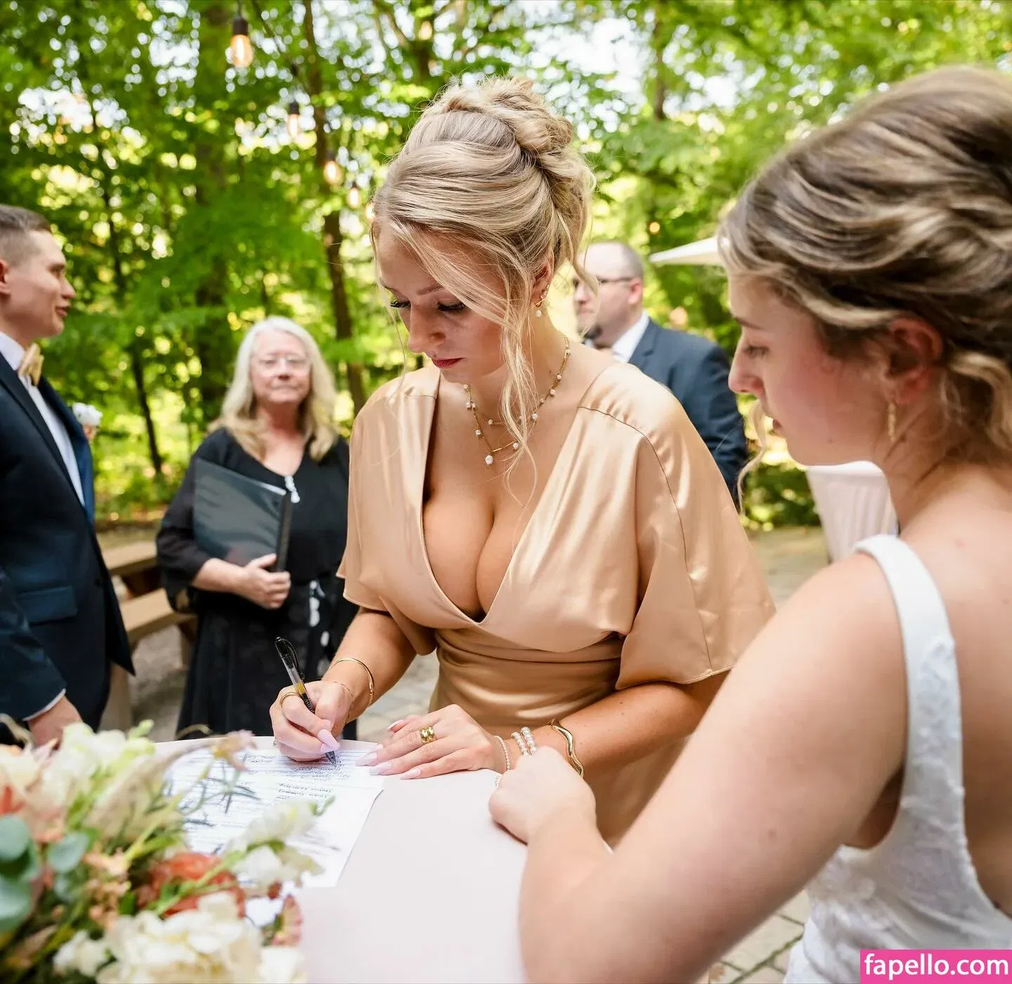 Hannah Woods Onlyfans Photo Gallery 