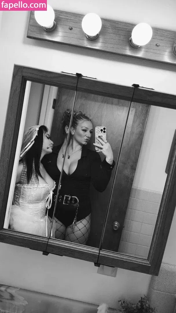 Hannah Woods Onlyfans Photo Gallery 