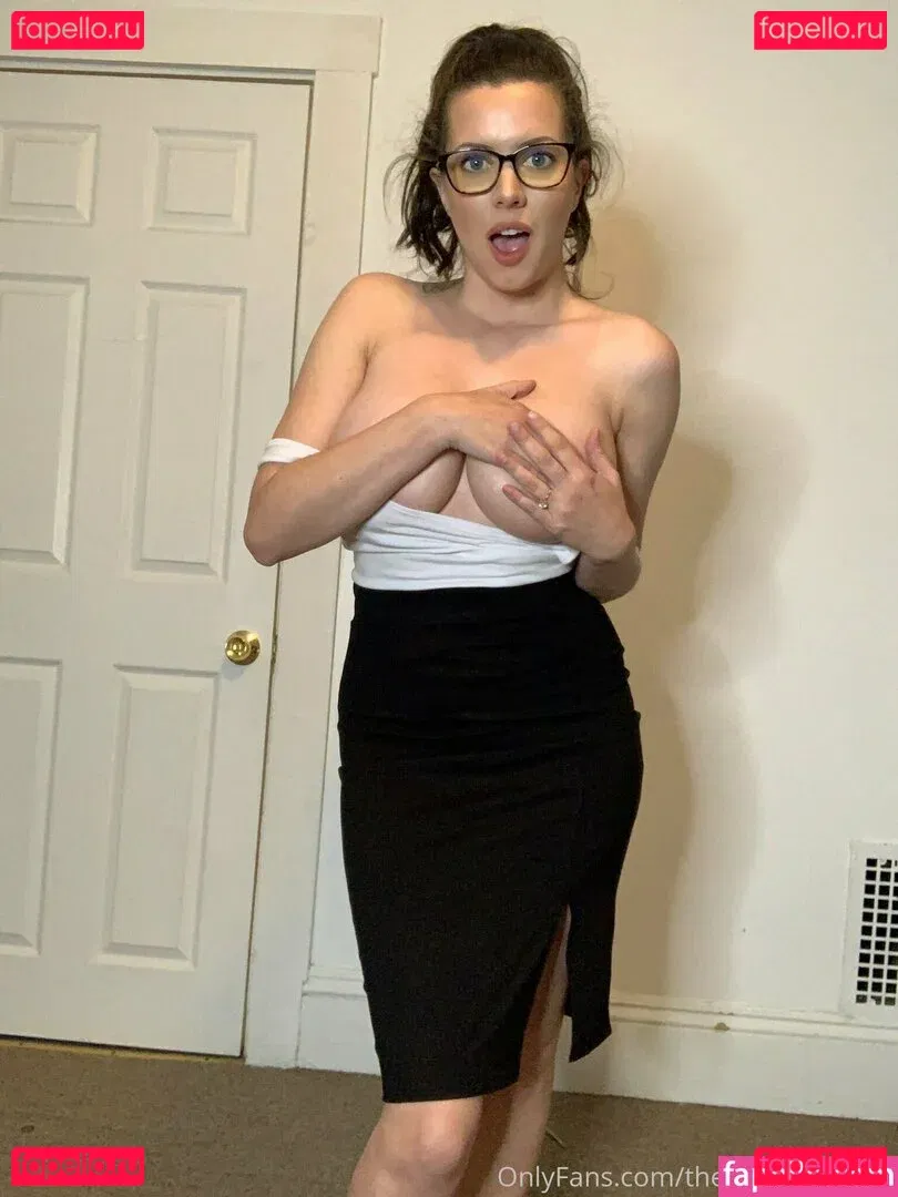 therealsampaige Onlyfans Photo Gallery 