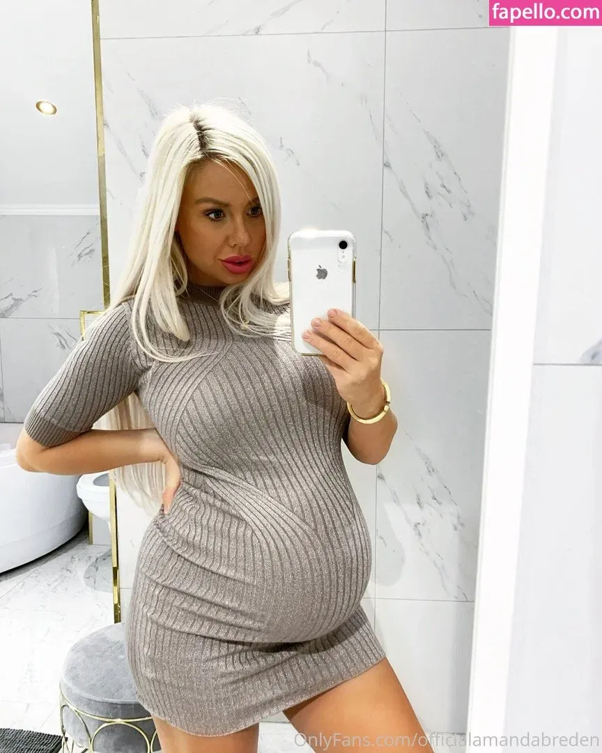 officialamandabreden Onlyfans Photo Gallery 