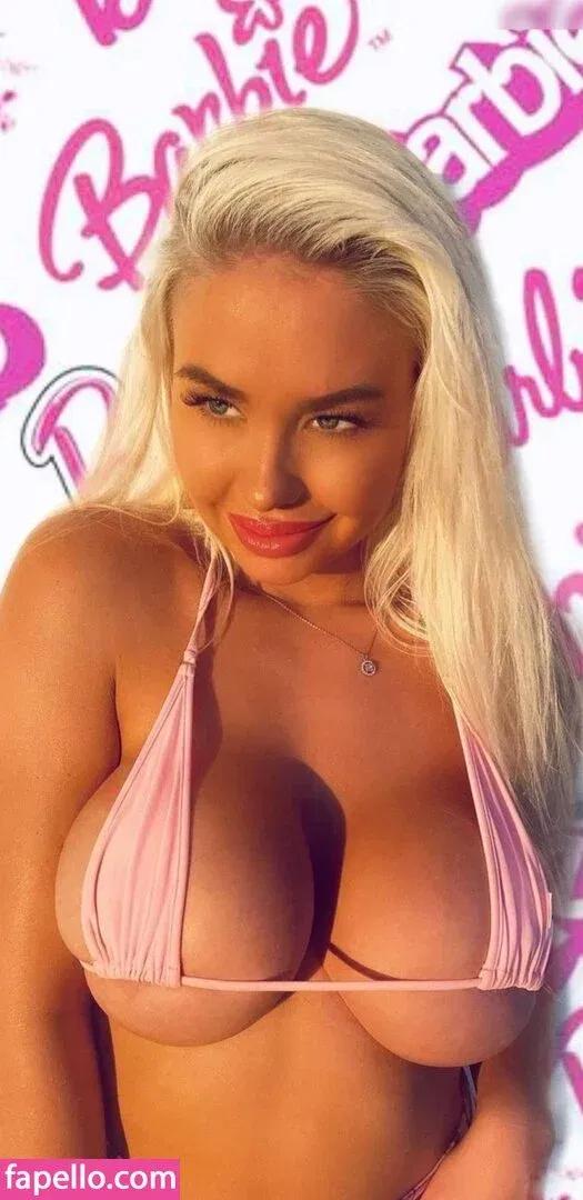 officialamandabreden Onlyfans Photo Gallery 