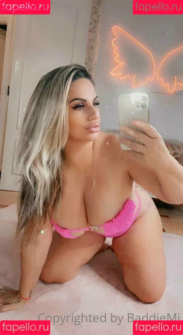 baddiemi Onlyfans Photo Gallery 