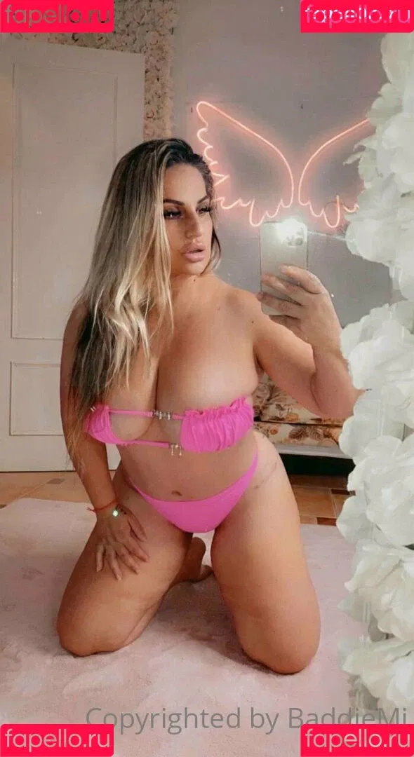 baddiemi Onlyfans Photo Gallery 