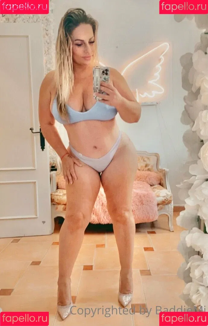 baddiemi Onlyfans Photo Gallery 
