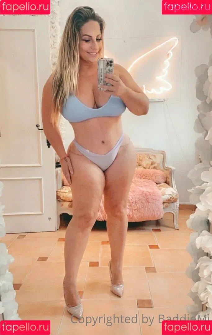 baddiemi Onlyfans Photo Gallery 