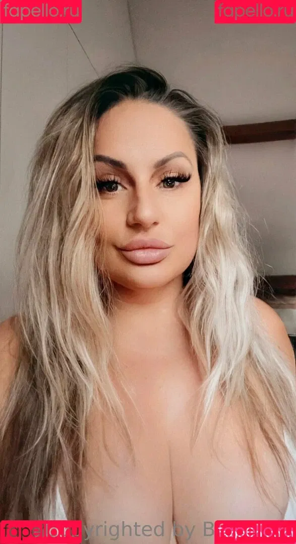 baddiemi Onlyfans Photo Gallery 