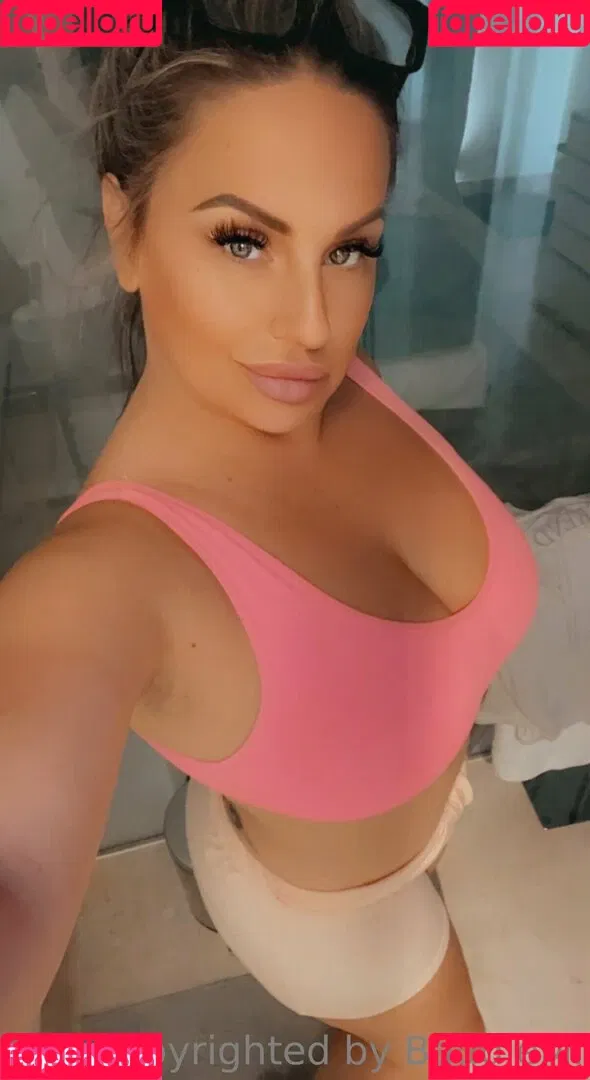 baddiemi Onlyfans Photo Gallery 