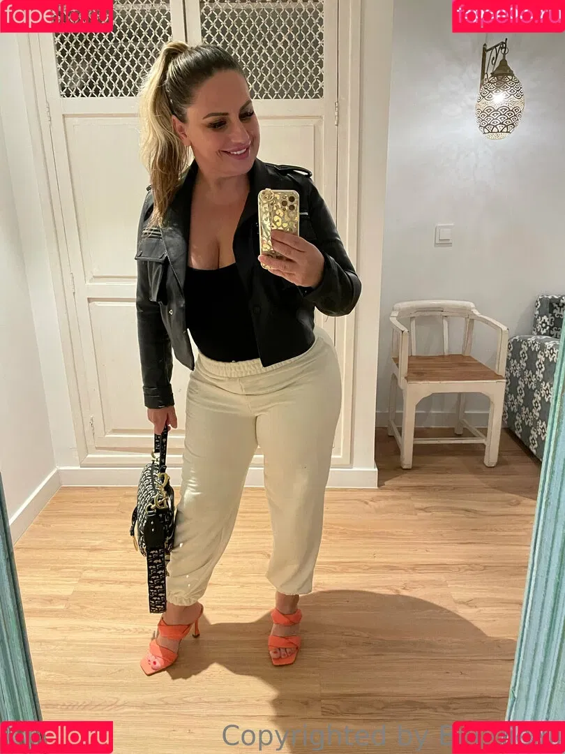baddiemi Onlyfans Photo Gallery 