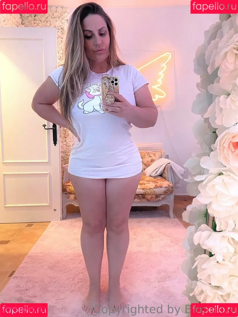 baddiemi Onlyfans Photo Gallery 