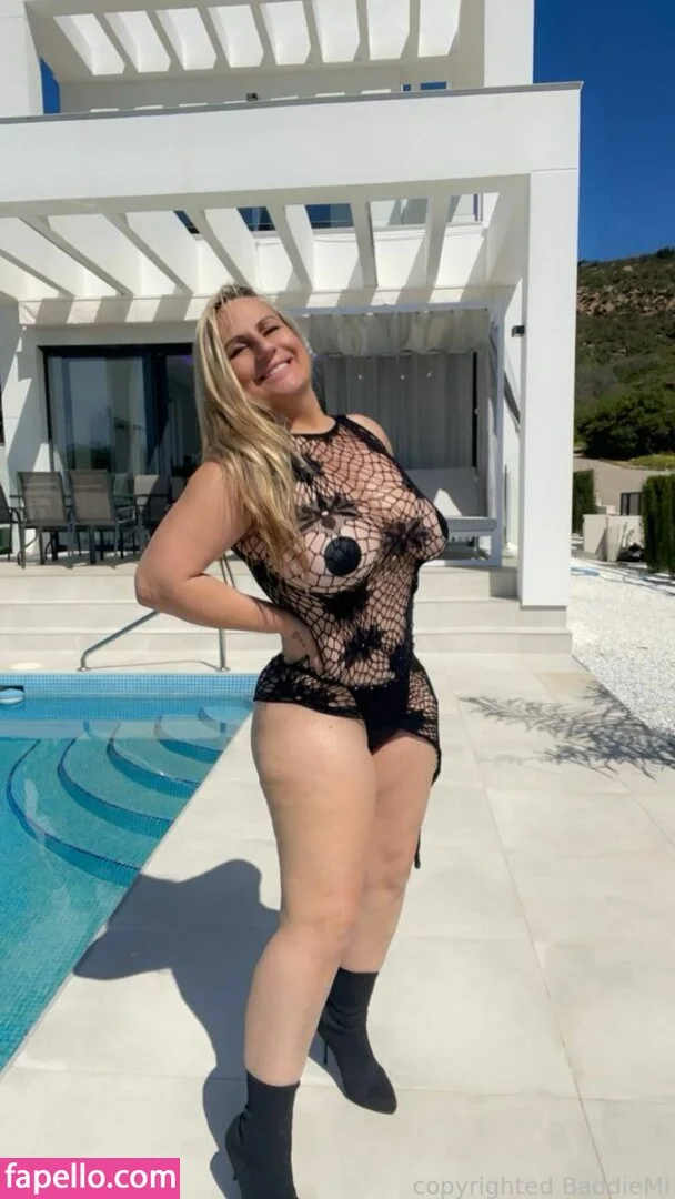 baddiemi Onlyfans Photo Gallery 
