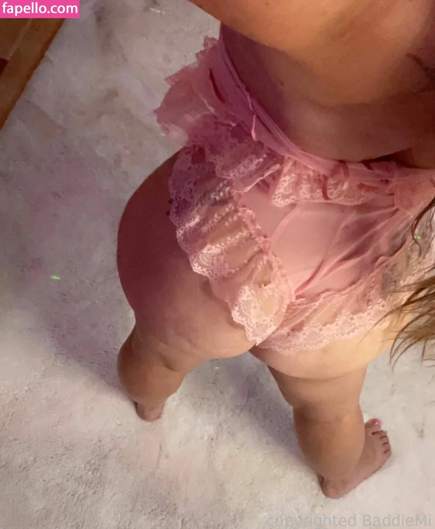 baddiemi Onlyfans Photo Gallery 