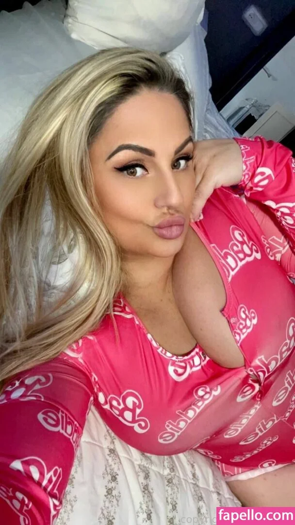 baddiemi Onlyfans Photo Gallery 
