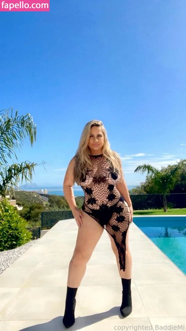 baddiemi Onlyfans Photo Gallery 