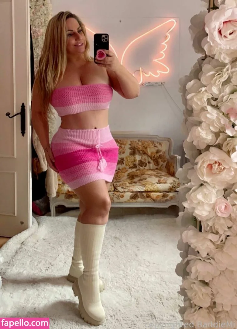 baddiemi Onlyfans Photo Gallery 