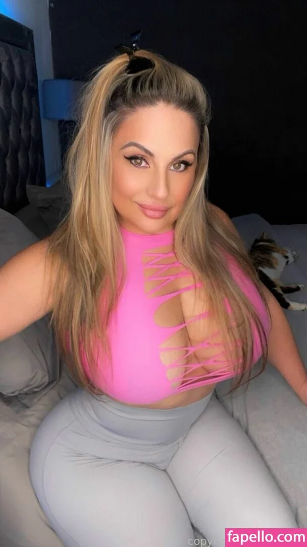 baddiemi Onlyfans Photo Gallery 